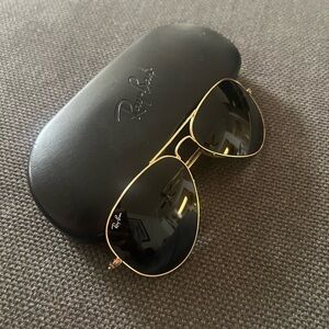 Ray Ban Aviator Sunglasses